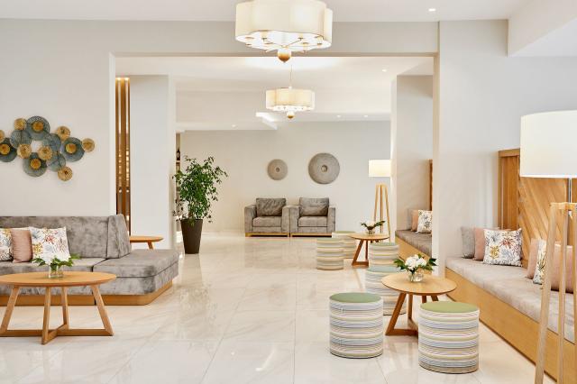 Delfinia Hotel 
