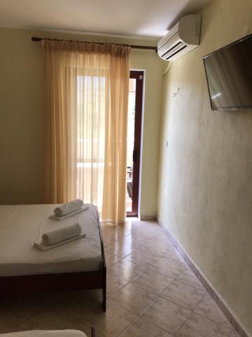 Sartios Apartmanház