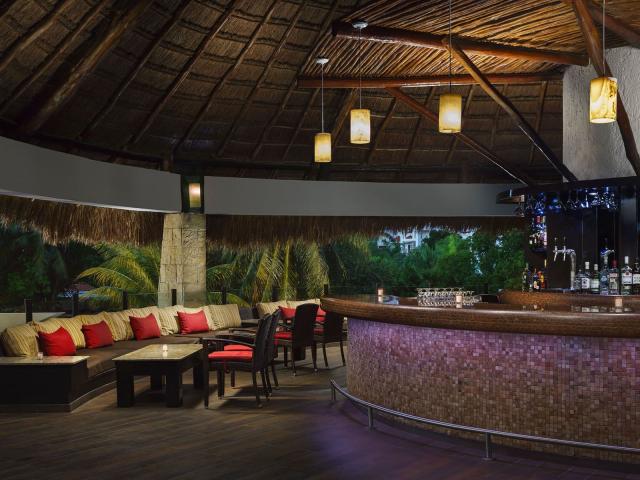 Hotel The Reef Playacar