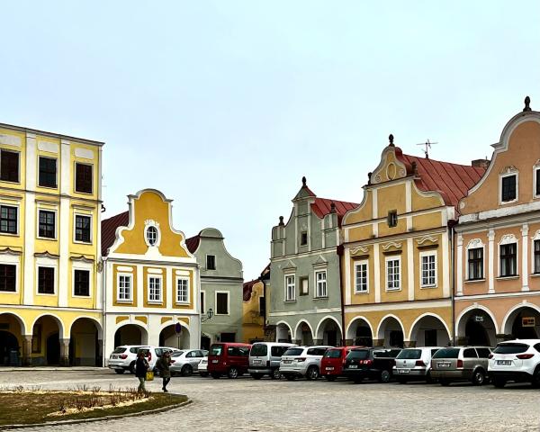 Száztornyú Prága