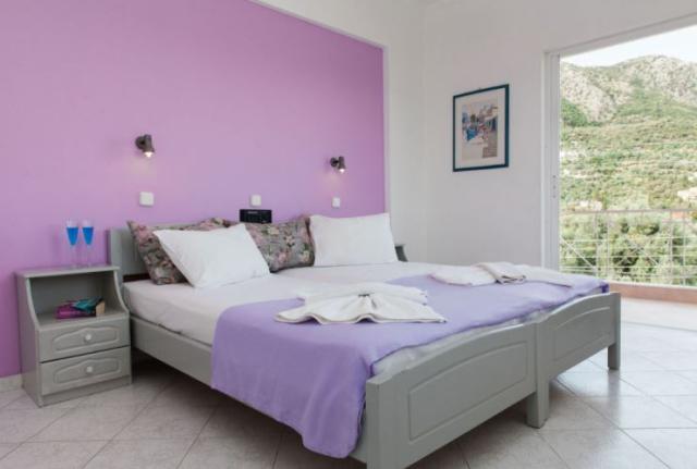 Dionysos apartmanház