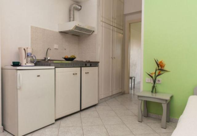 Dionysos apartmanház