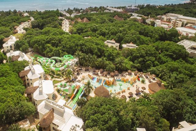 Sandos Caracol Eco-Resort & Spa