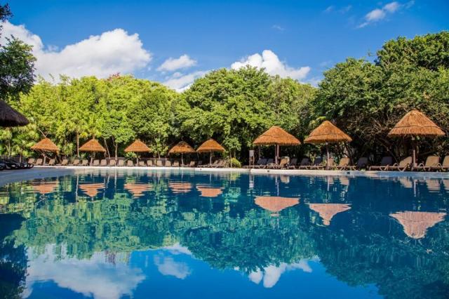 Sandos Caracol Eco-Resort & Spa