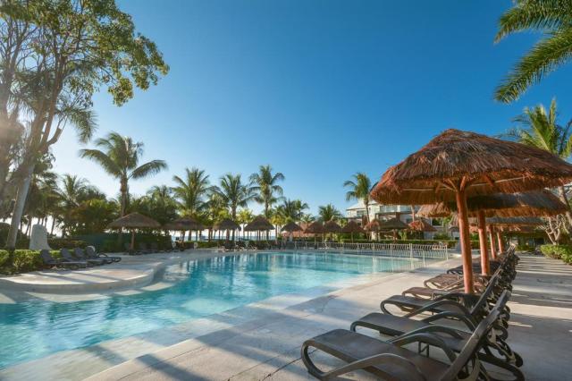 Sandos Caracol Eco-Resort & Spa