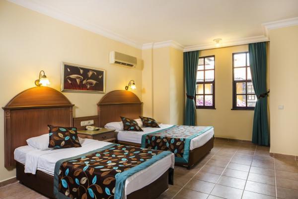 Club Dizalya Hotel