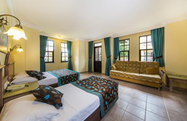 Club Dizalya Hotel