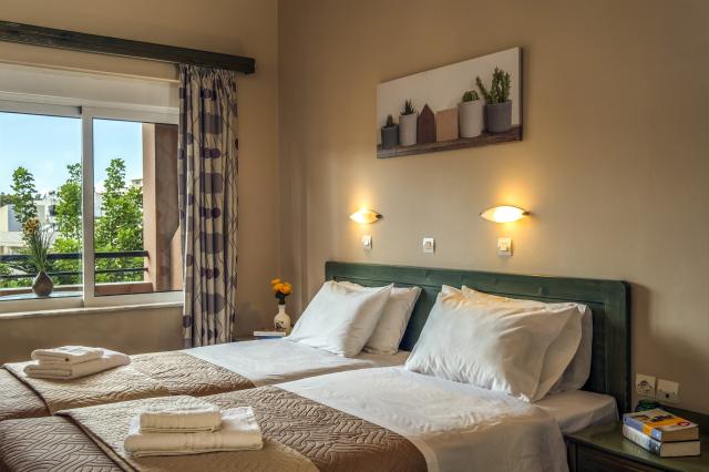 Hotel Theos Village