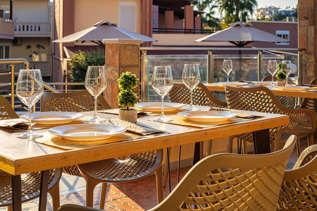 Hotel Theos Village