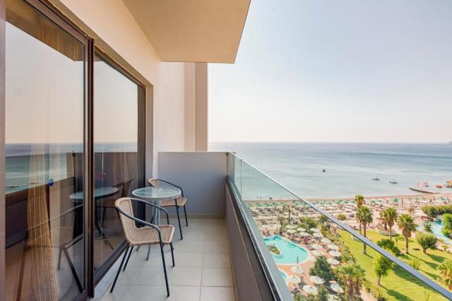  Esperos Mare Resort