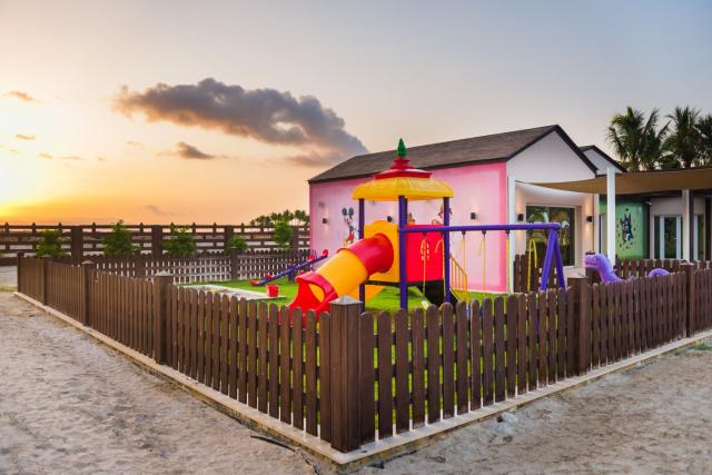 Fanar Beach Resort 