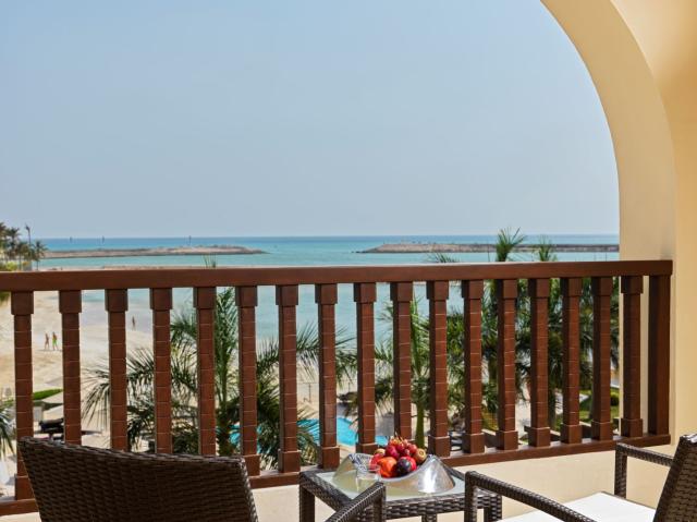 Fanar Beach Resort 