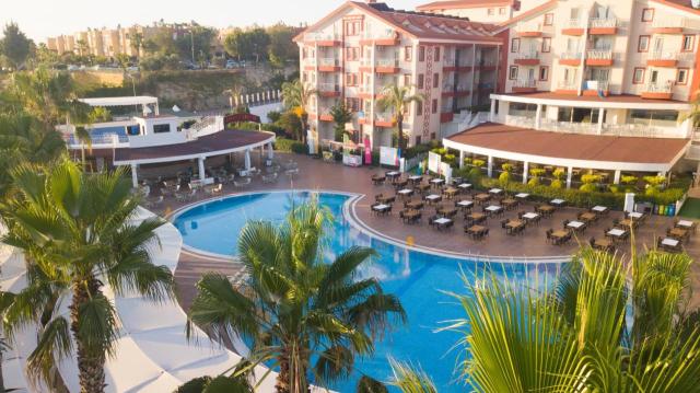 Fun & Sun Hane Resort 