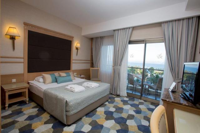 Fame Residence Lara Spa & Resort Hotel