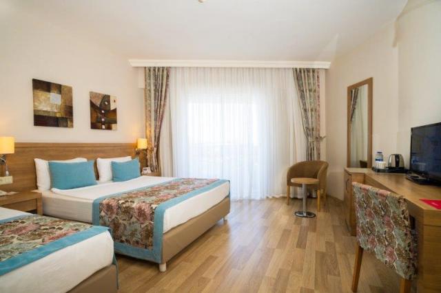 Ramada Resort Lara