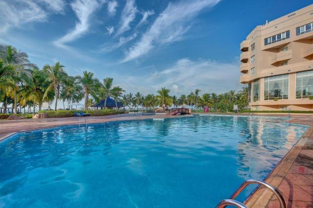 Crowne Plaza Resort