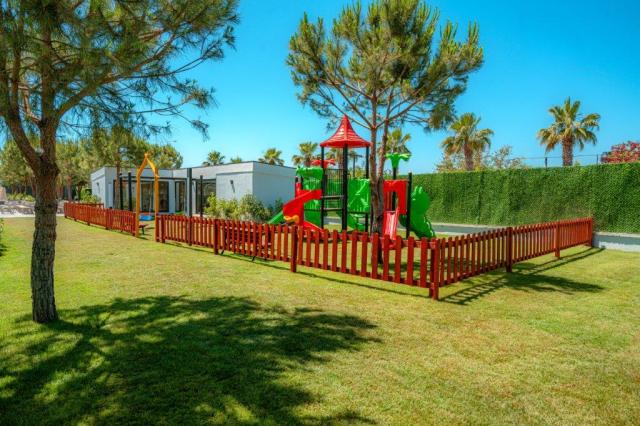 Vox Maris Resort