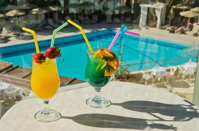 Minos Hotel