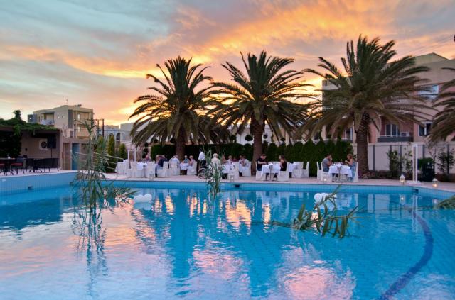 Minos Hotel