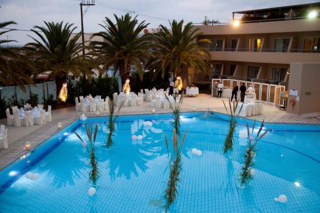 Minos Hotel