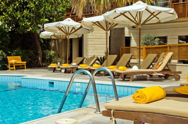 Minos Hotel