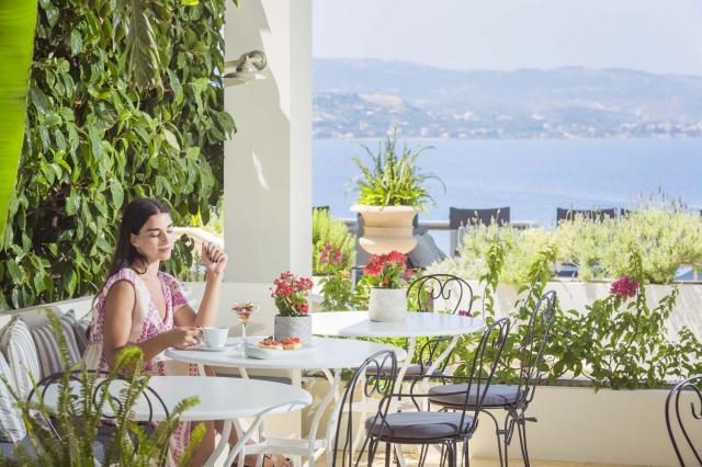 Thalassa Boutiqe