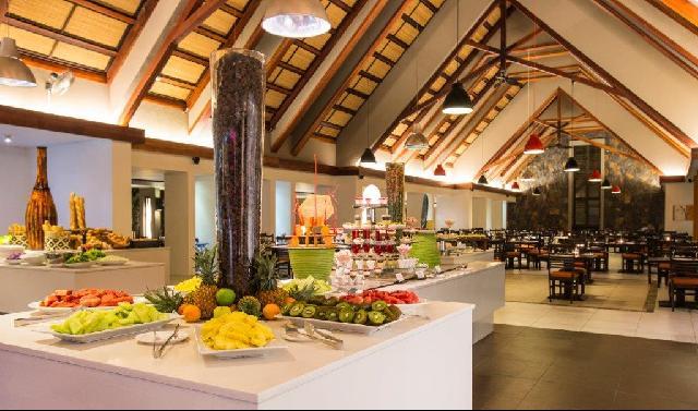 Crystals Beach Resort Belle Mare