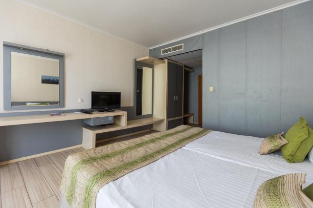 Hotel Sol Marina Palace