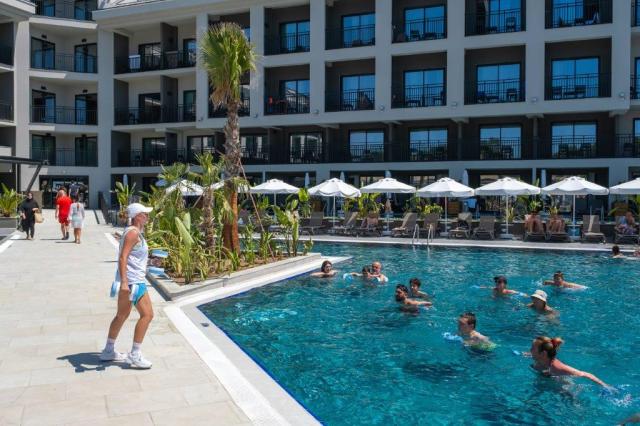 The X Belek