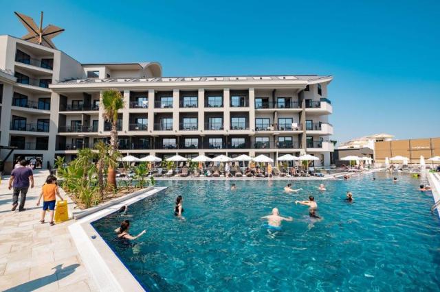 The X Belek