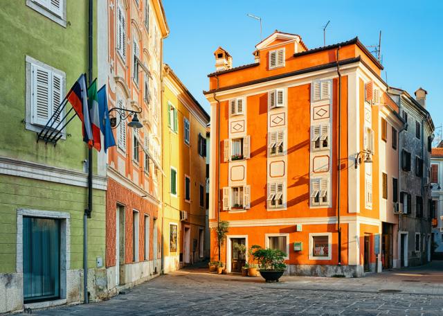 Szilveszter a szlovén Adrián