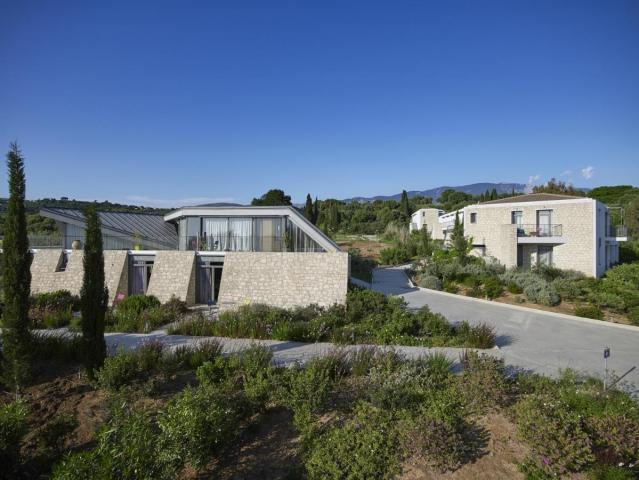 Hotel Leivatho