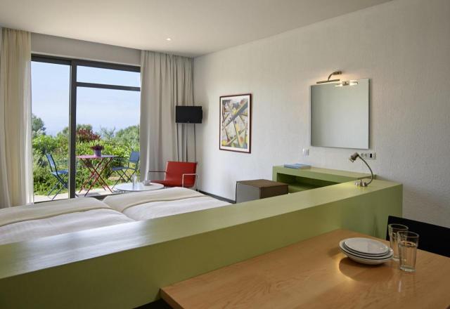 Hotel Leivatho