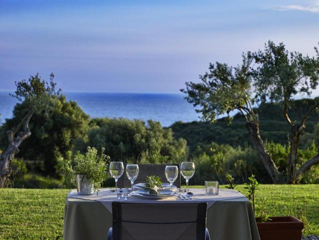 Hotel Leivatho