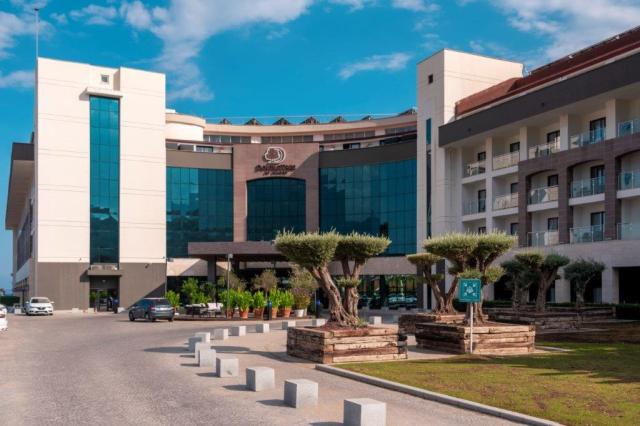 DoubleTree by Hilton Antalya-Kemer