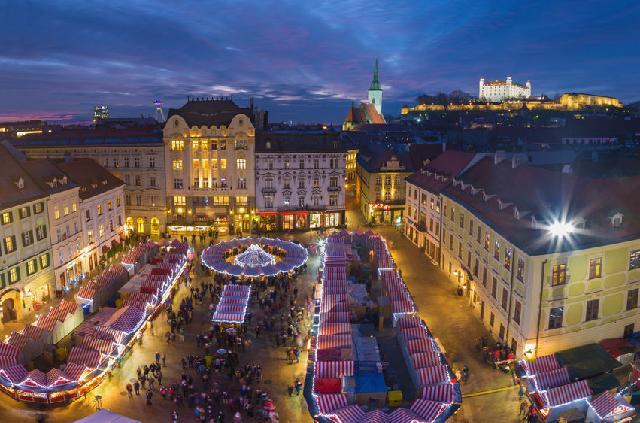 3 nap, 2 adventi hangulat: Bécs és Pozsony