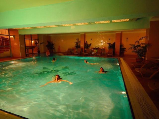 Club Insula Resort and Spa