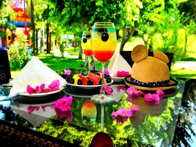 Club Insula Resort and Spa