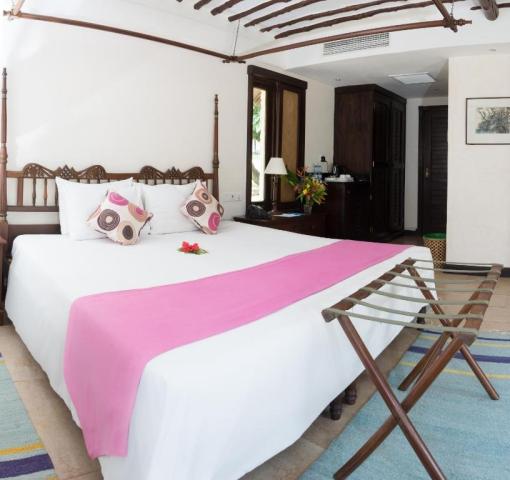 Jacaranda Indian Ocean Beach Resort