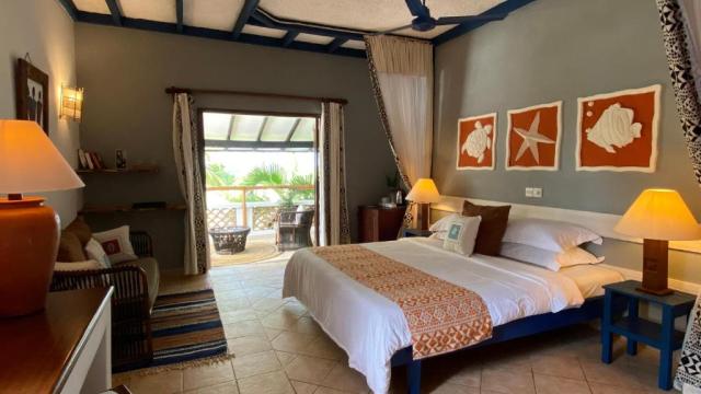 Pinewood Beach Resort & Spa