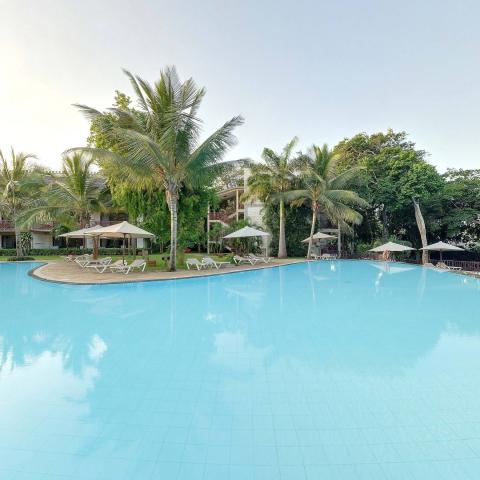 Baobab Beach Resort & Spa