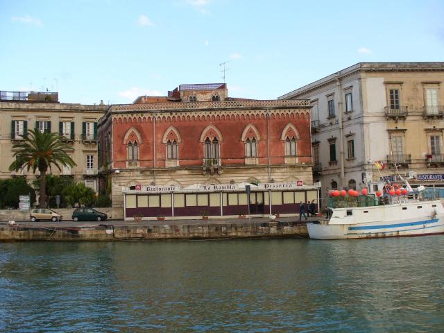 TAVASZKÖSZÖNTŐ TAORMINÁBAN - Szicíliai varázslat: Siracusa - Catania - Etna - Taormina