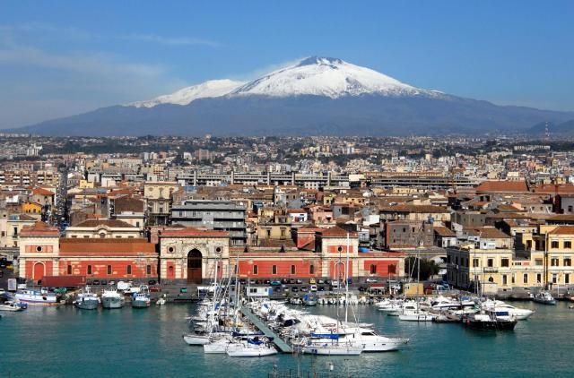 TAVASZKÖSZÖNTŐ TAORMINÁBAN - Szicíliai varázslat: Siracusa - Catania - Etna - Taormina