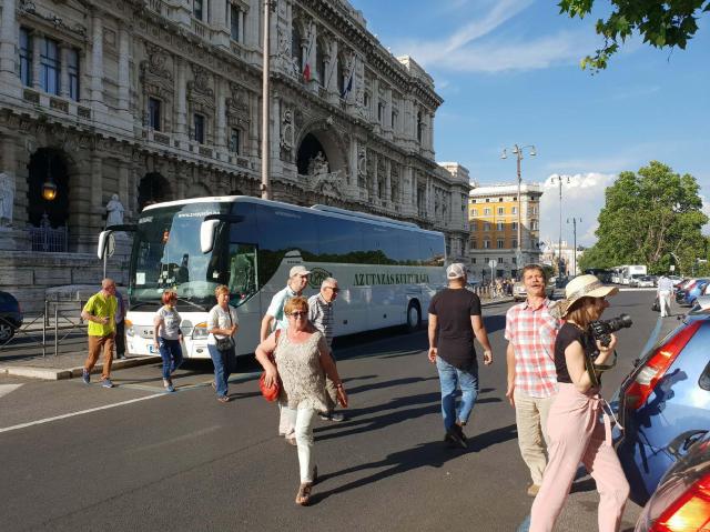 OLASZORSZÁGI NAGYKÖRUTAZÁS - Az európai kultúra bölcsője: Firenze-Róma-Nápoly-Orvieto és Capri-sziget