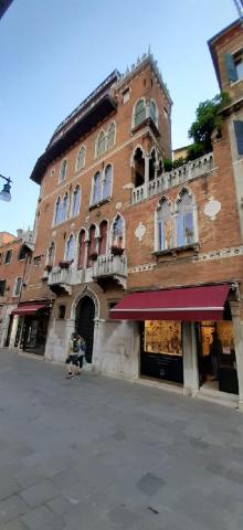 VELENCE - PADOVA - TREVISO - A lagúnák világa - Murano és Burano szigetekkel