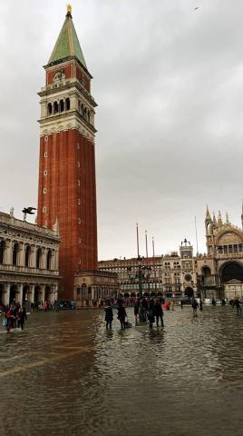 VELENCE - PADOVA - TREVISO - A lagúnák világa - Murano és Burano szigetekkel