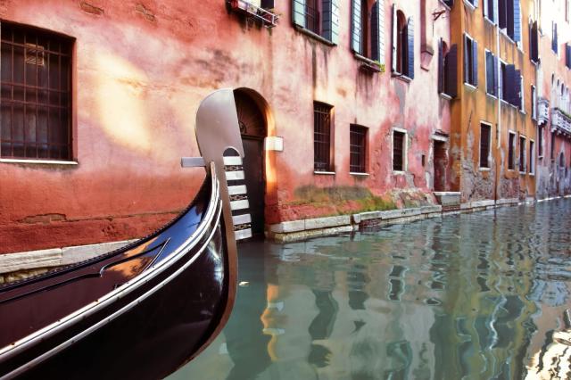 VELENCE - PADOVA - TREVISO - A lagúnák világa - Murano és Burano szigetekkel