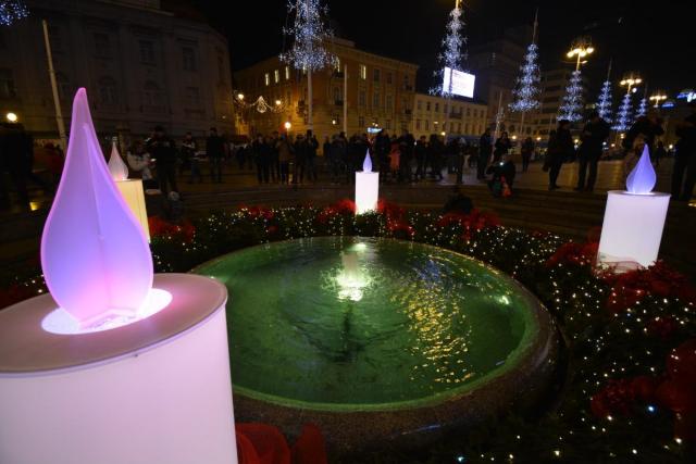 ADVENTI ÉLMÉNYEK ZÁGRÁBBAN - A híres szamobori bermetet és mustárt is megkóstoljuk!