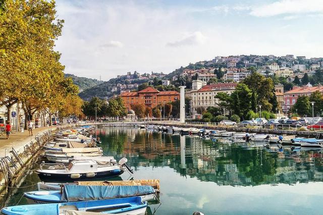 KARNEVÁL RIJEKA - Varasd és Zágráb. KRK sziget kirándulás