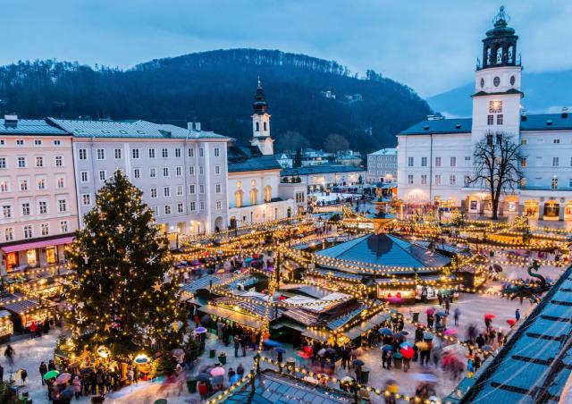 ADVENT SALZBURGBAN ÉS A SALZKAMMERGUTI TÓVIDÉKEN - Hellbrunn karácsonyi vására, Zwölferhorn felvonóval, Sankt Wolfgang és Hallstat